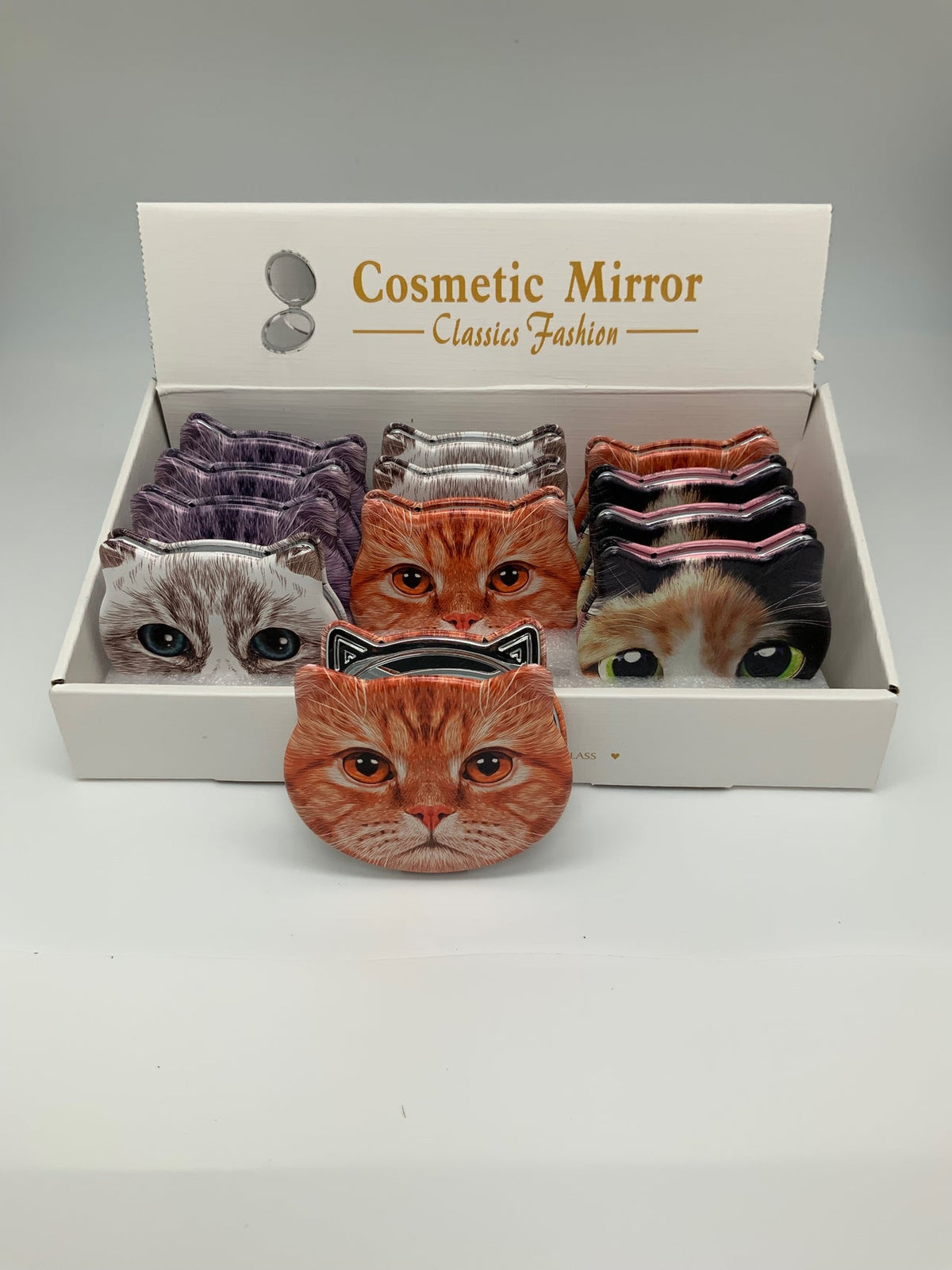 007- Cat face mirror