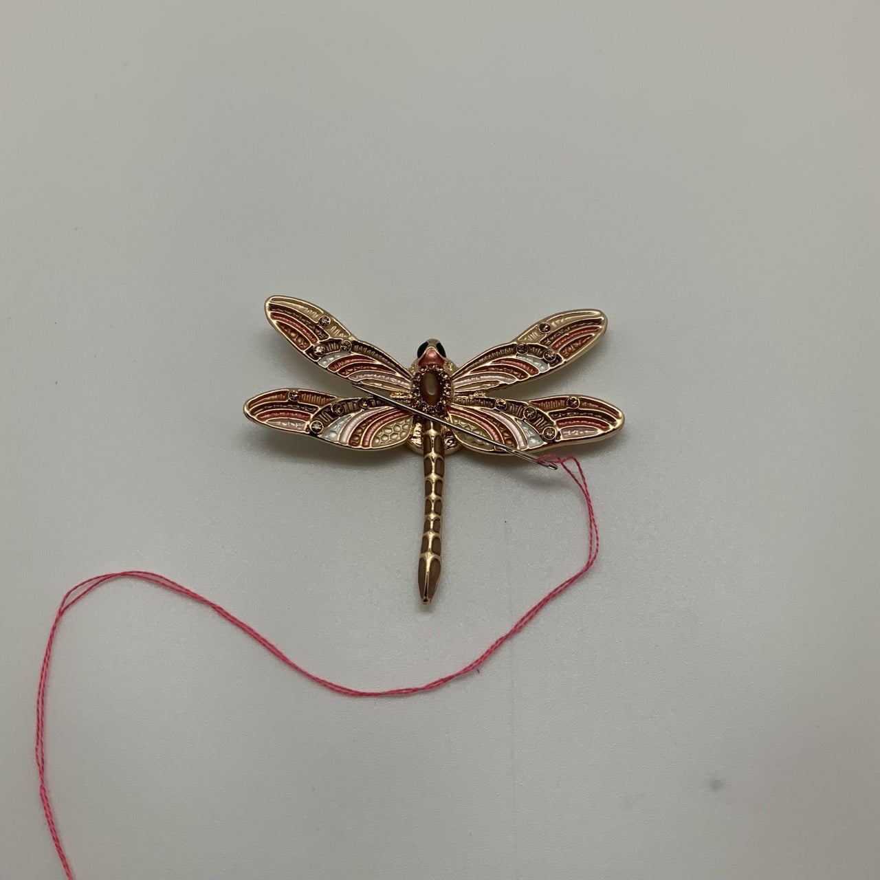 008-brown dragonfly needle nanny