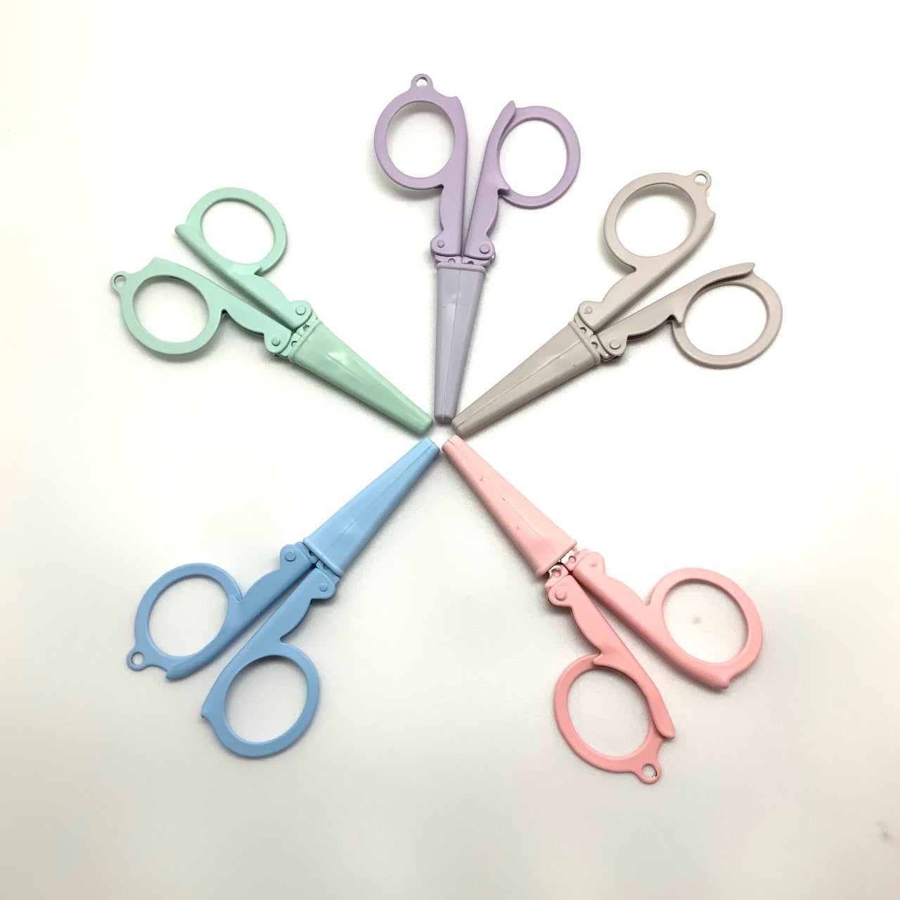 008-Pastel folding scissors