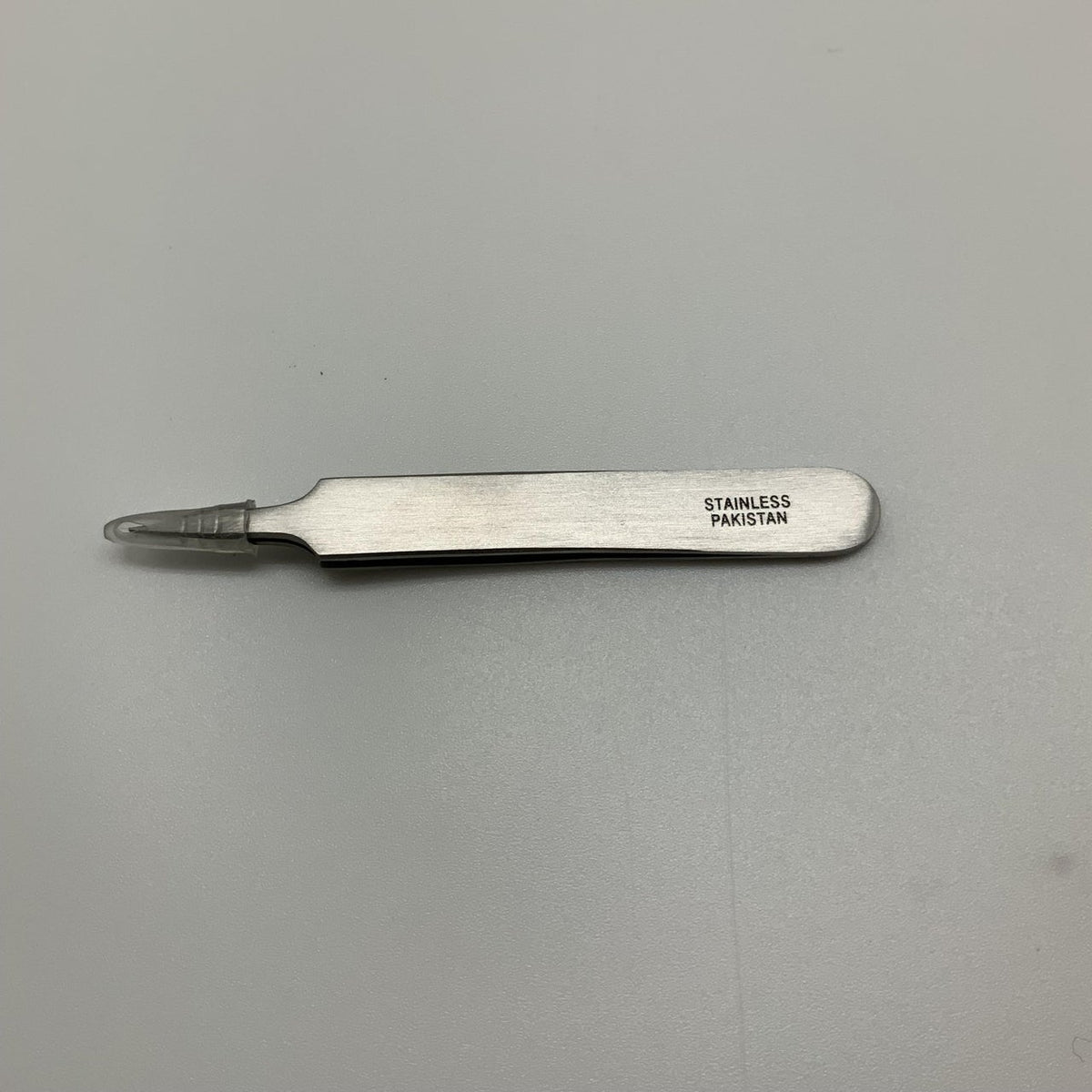 008-Mini Straight Nosed Tweezers