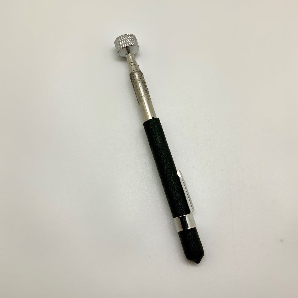 Pin picker upper