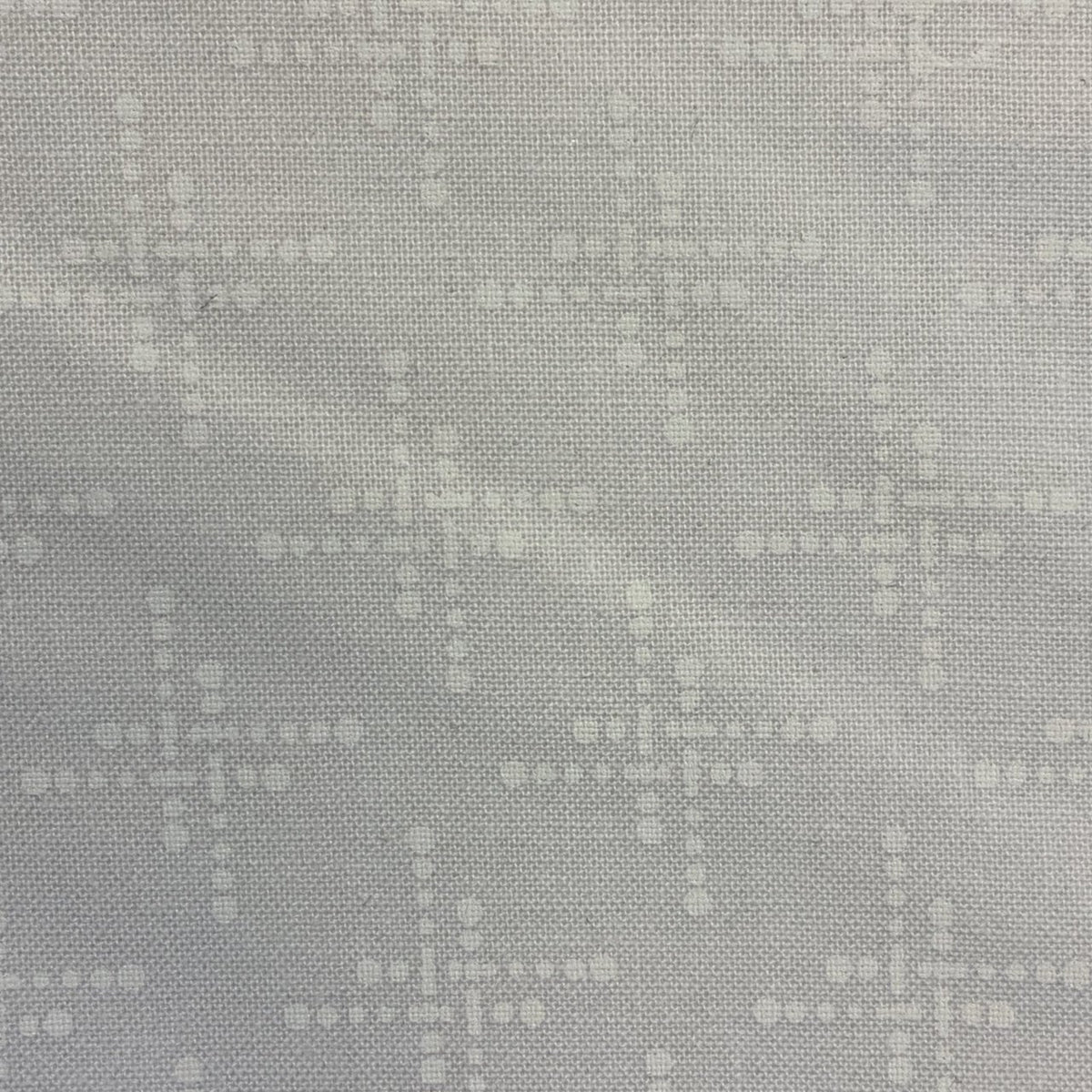 64748-XN40715